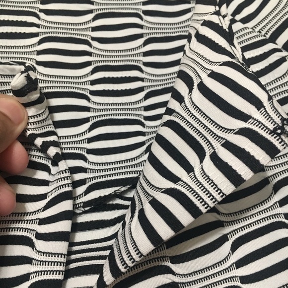 Jacket - Picture 4 of 4